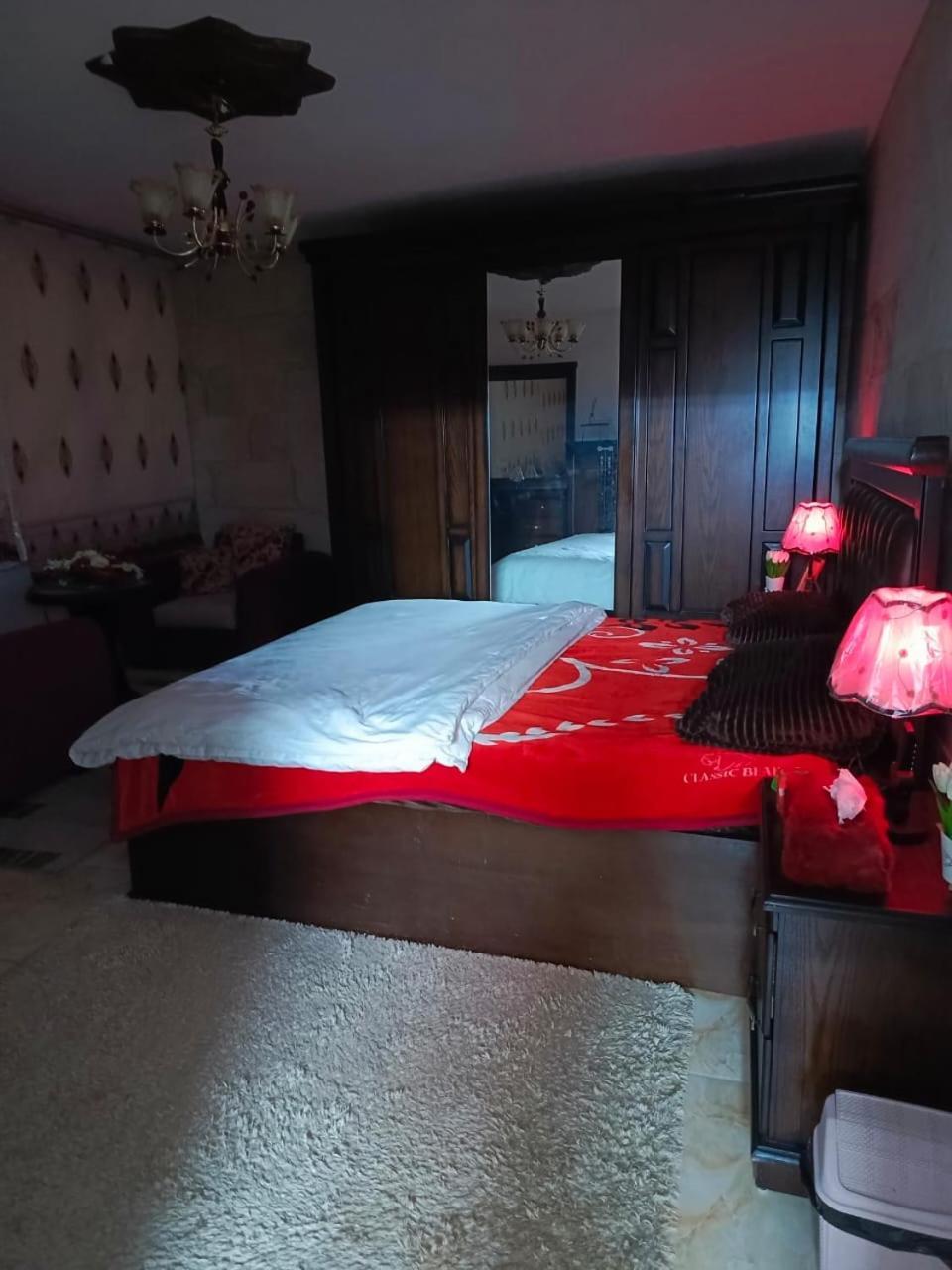 White Tulips Apartment الزنبقة البيضاء جرش المظهر الخارجي الصورة