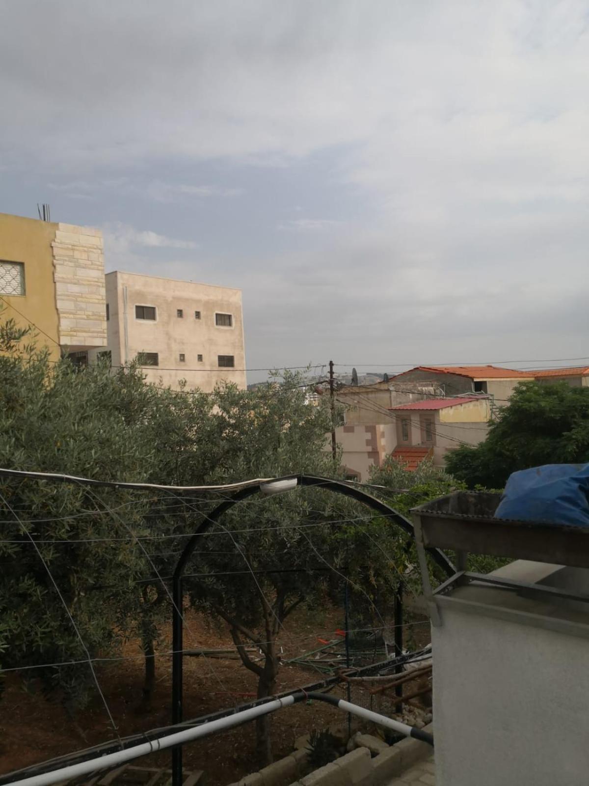 White Tulips Apartment الزنبقة البيضاء جرش المظهر الخارجي الصورة